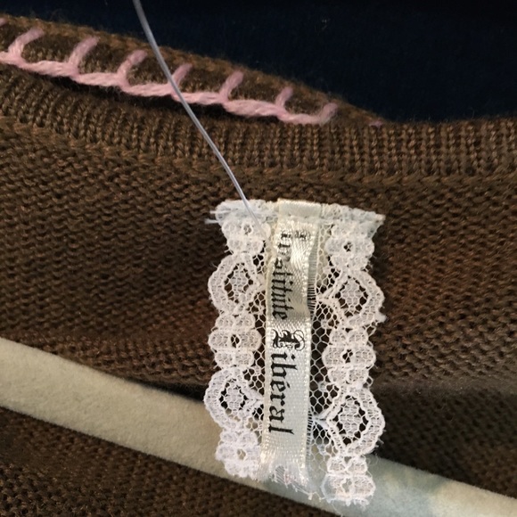 Cute NWT cardigan sweater - Picture 6 of 9